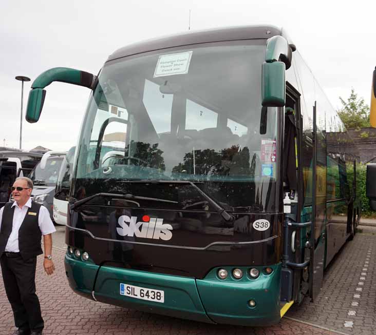 Skills Neoplan Tourliner SIL6438